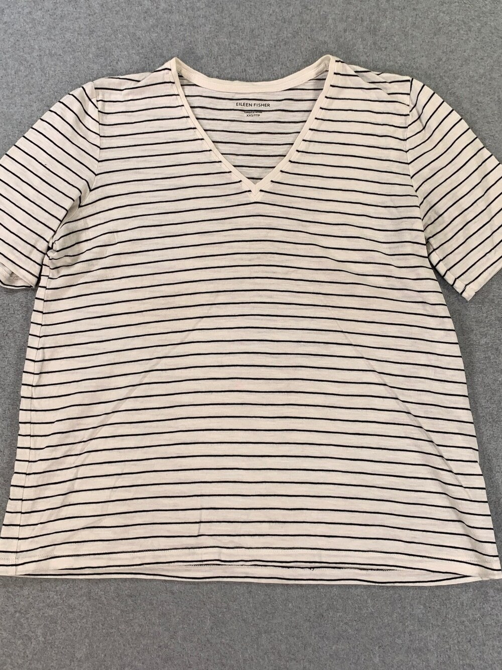 Eileen Fisher V-Neck T-Shirt White Black Stripe Organic Cotton Women's Size XXS